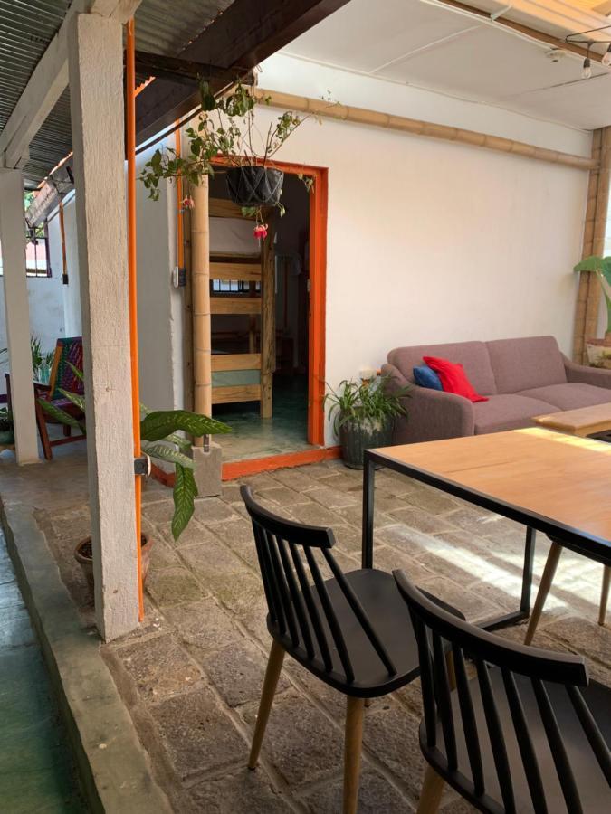 Hostal El Chirris *