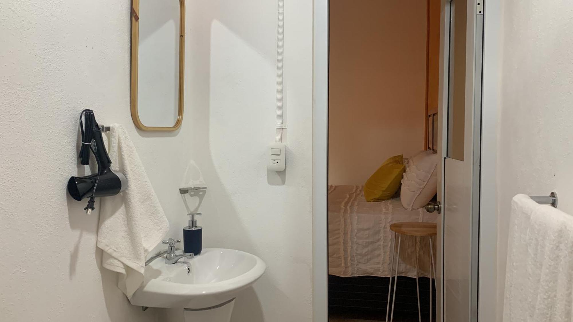 El Chirris Hostal