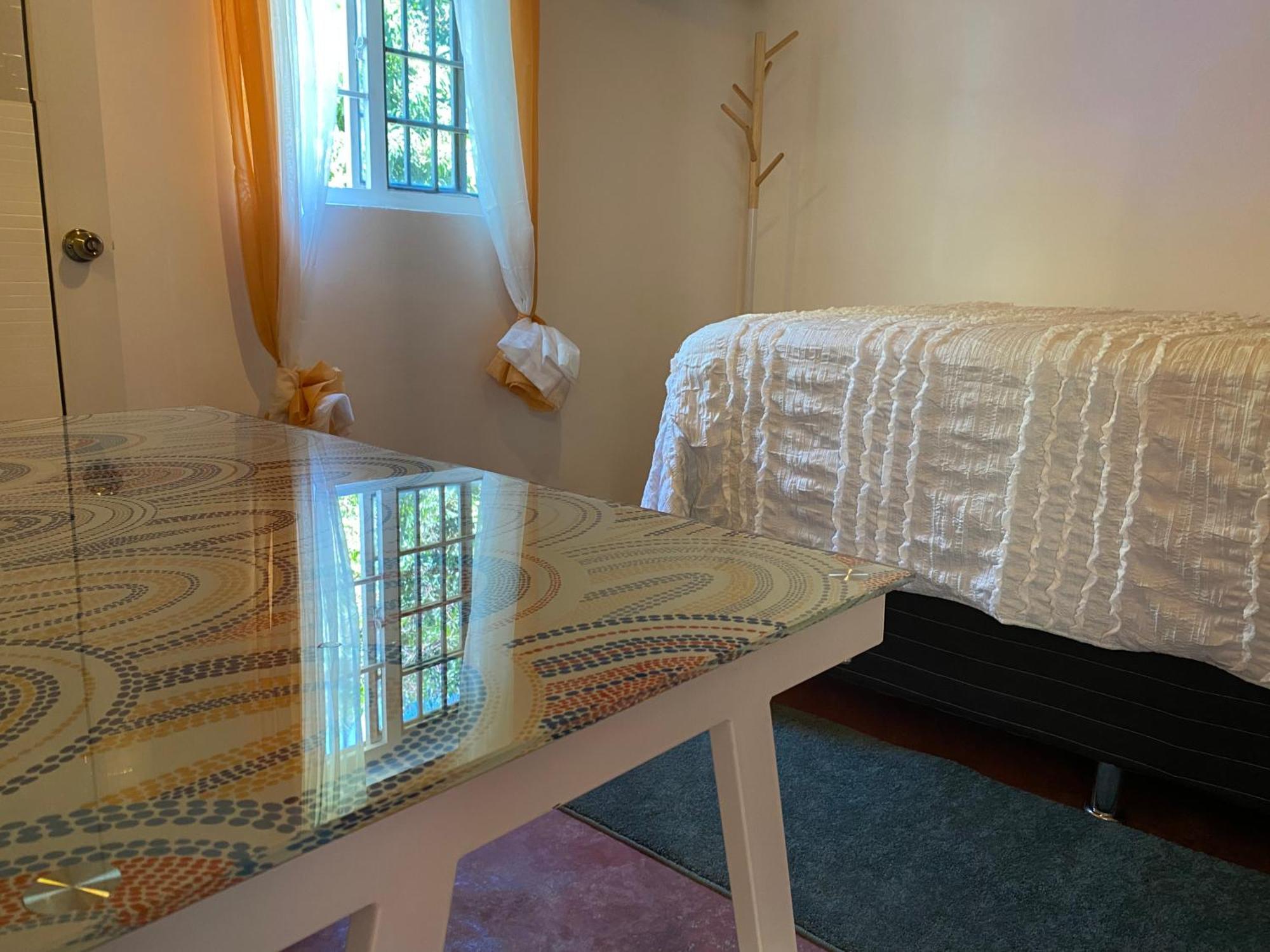 Hostel El Chirris San Juan La Laguna